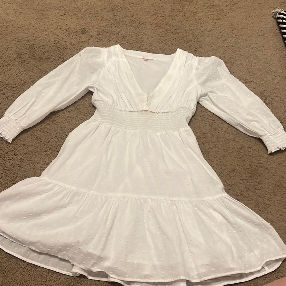 White long sleeve dress